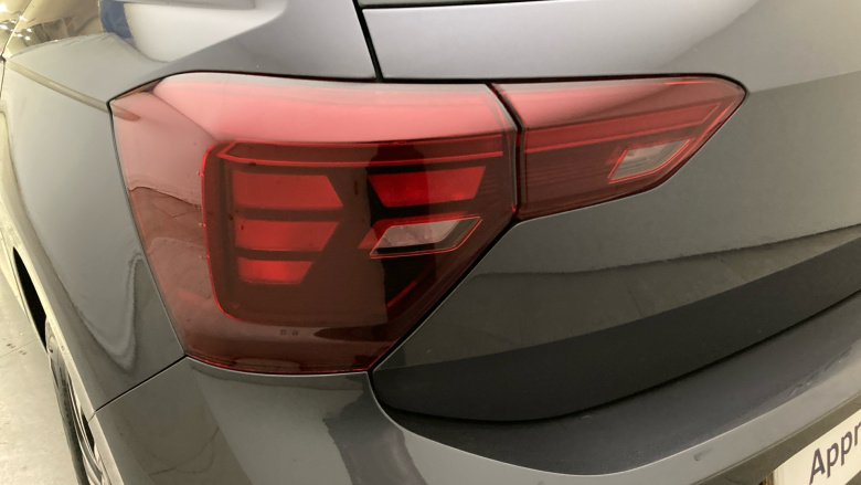 Volkswagen Polo 1.0 TSI Life 5dr DSG Petrol Hatchback